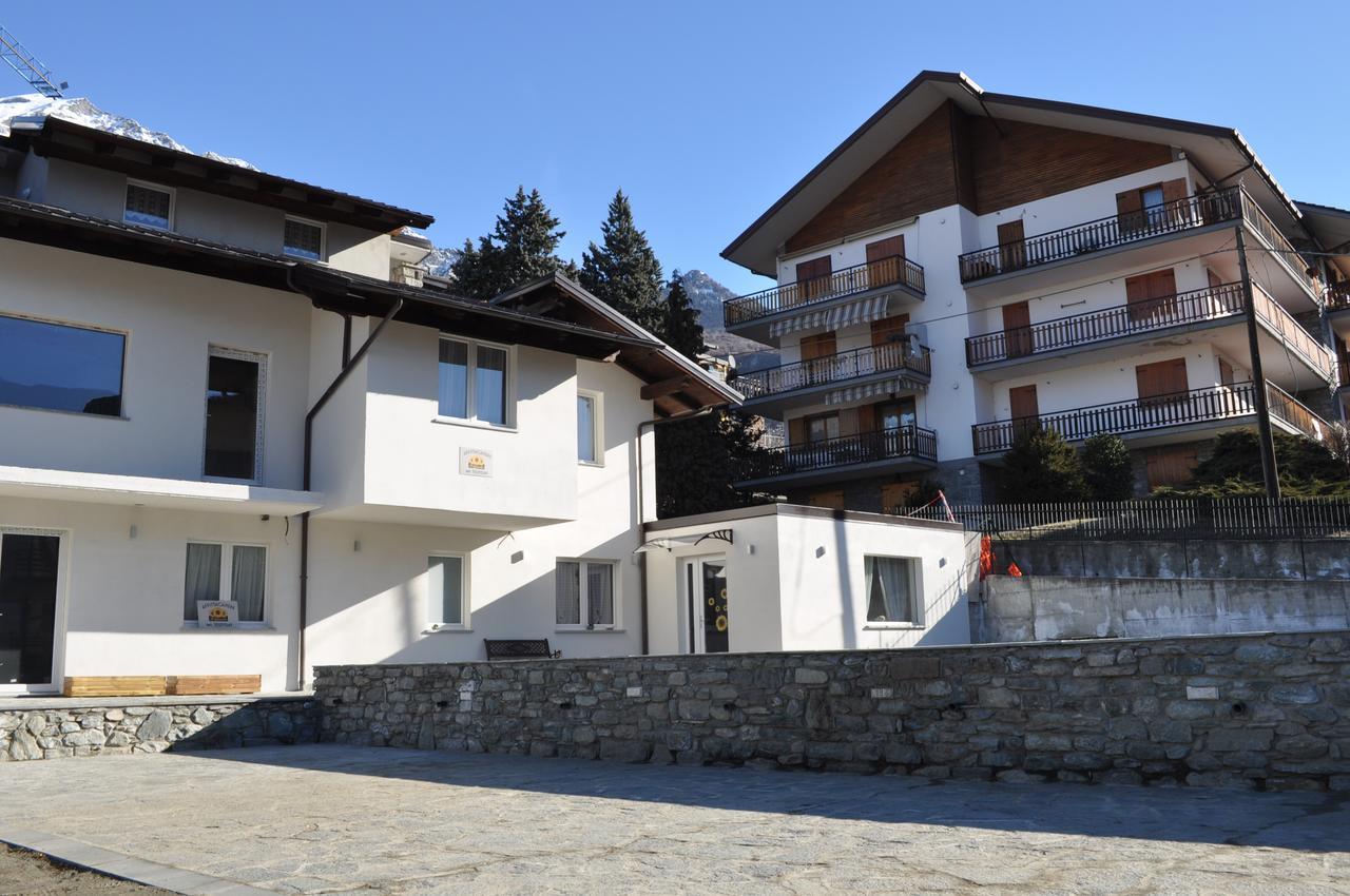 Il Girasole Hotel Saint-Vincent Eksteriør billede